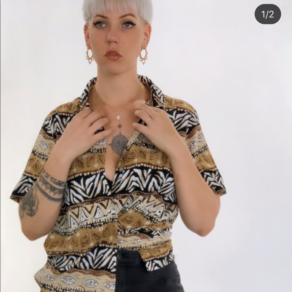 Women shirt